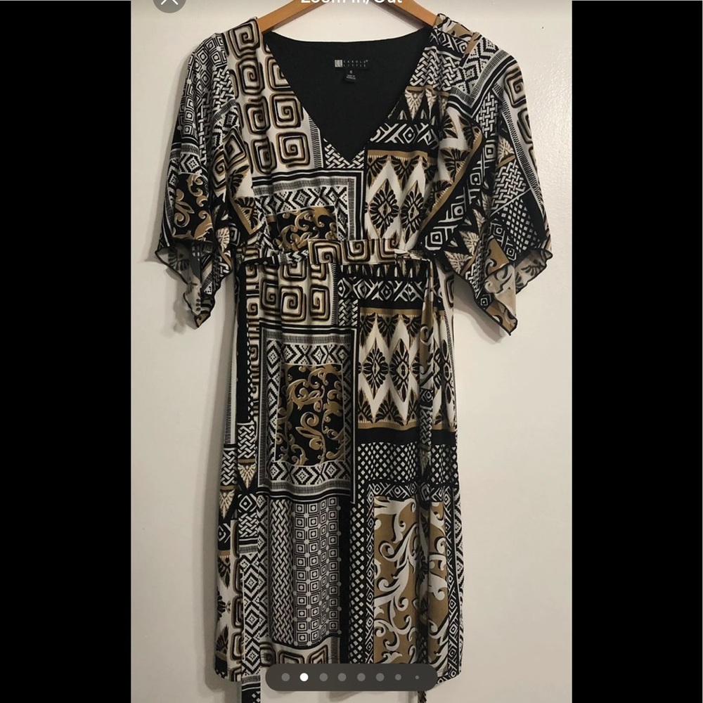 Dress v-neck embroidered open short sleeves size Small